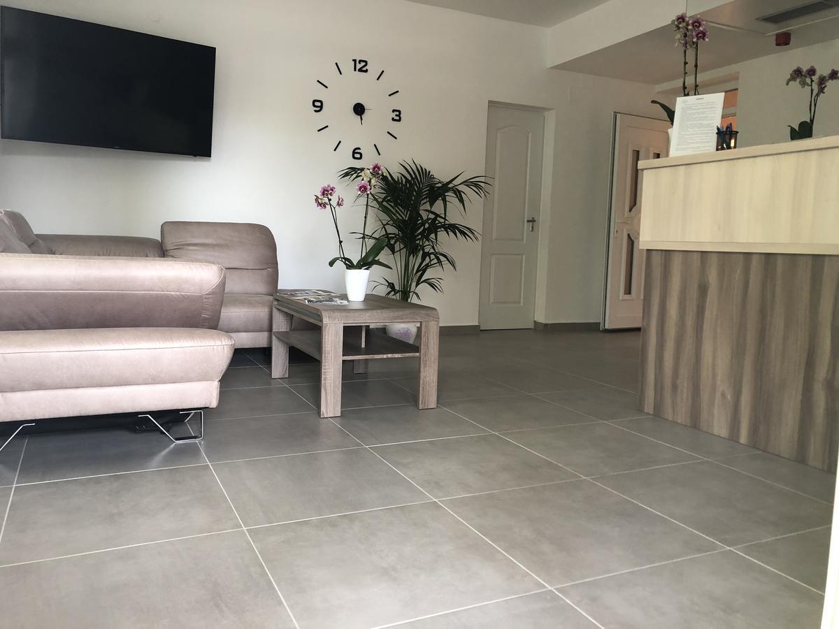 Boro Apartman Tiszafüred 외부 사진
